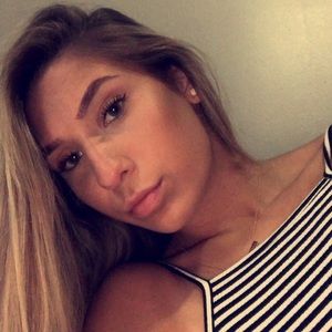 Meet your Posher, Brianna